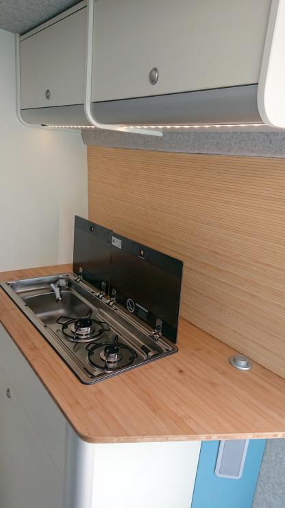 Smev 9722 hob/sink unit mounted in a bamboo worktop with bamboo splash back