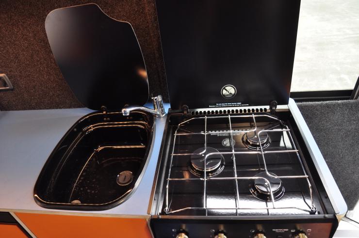 3 burner hob grill and oven