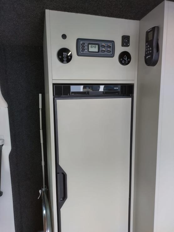 Thetford T2090 fridge freezer